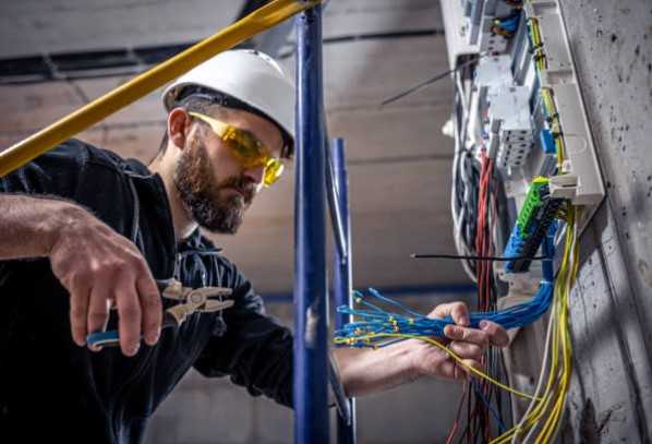 Risques auxquelles sont confrontés les electriciens